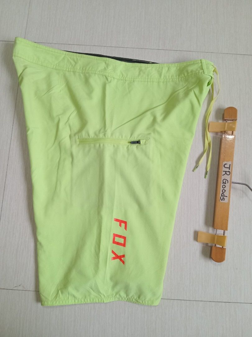 Fox racing boardshort (Category: Shorts) located in Tanay. Submitted by jrgoods (Listing ID 1329239513, Image 3). Description: Fox racing boardshort Size 38 Length 23 Excellent condition 450+ship tanay rizal location Shipping nationwide.