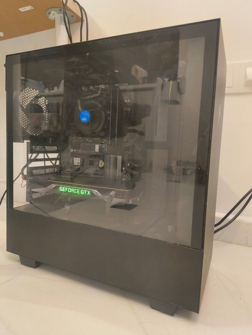 Gtx 1080 i5 8400 top