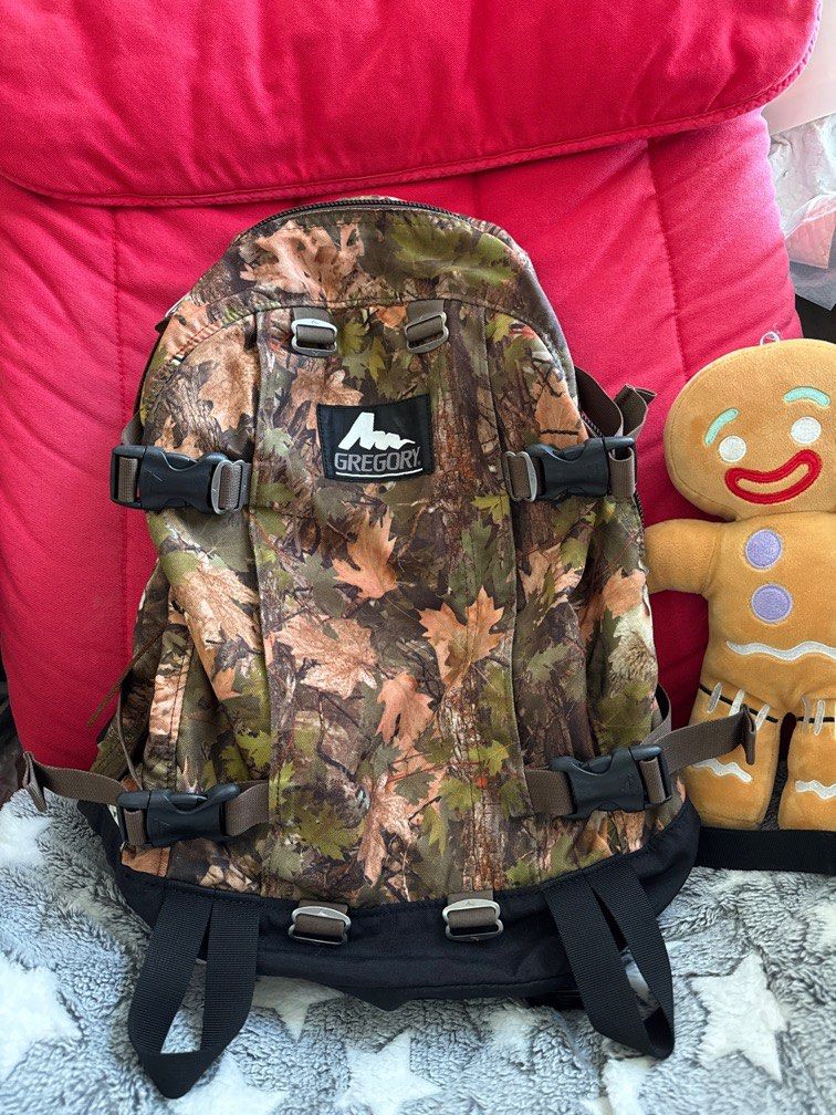 gregory backpack cottonwood Gregory DayPack Cottonwood CAMO 22L backpack黃葉迷彩尼龍拉鍊背囊背包, 男裝, 袋, 背包-  Carousell