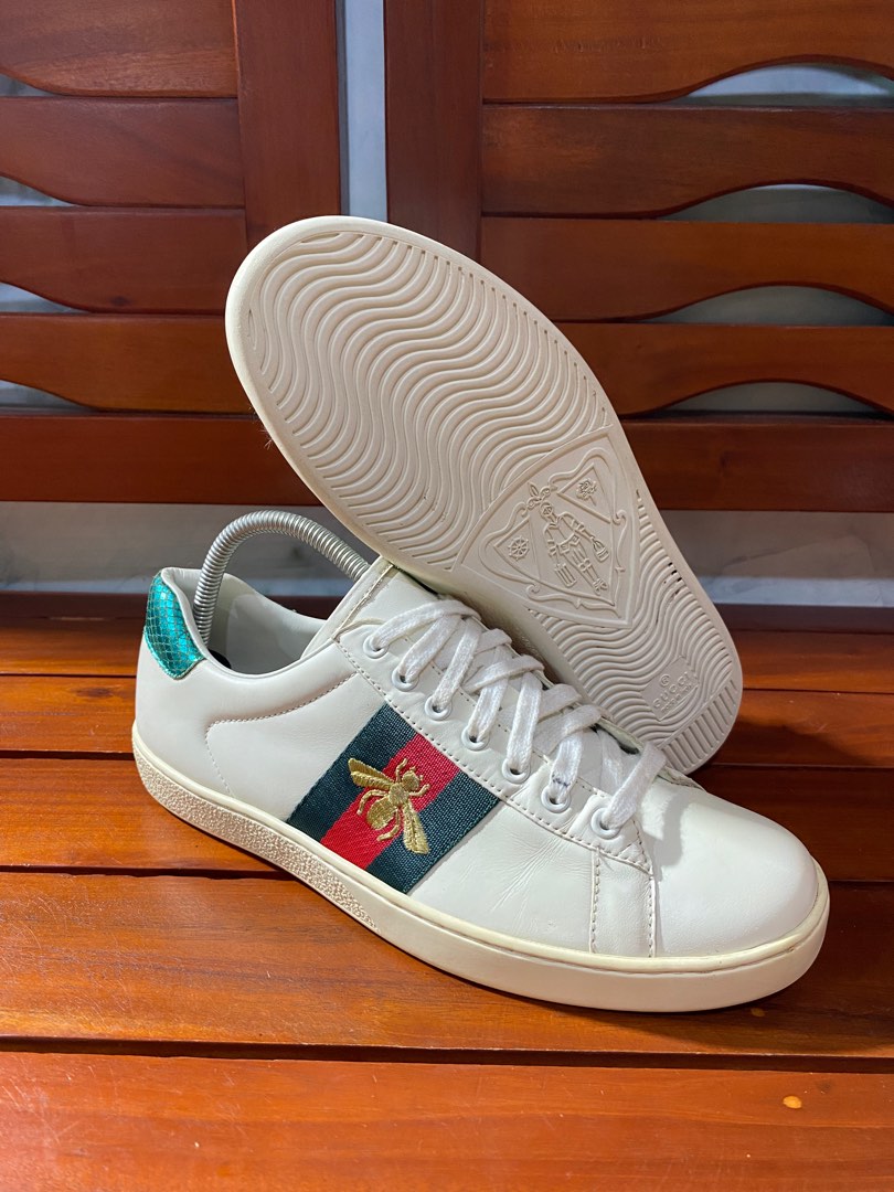 GUCCI ACE BEE AND STAR MEN EUR42 Luxury Sneakers Footwear on Carousell