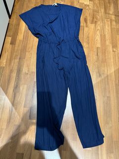 (Category: ) located in . Submitted by cherylbabybargains_preloved (Listing ID 1329117379, Image 1). Description: .