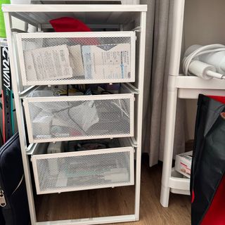 (Category: ) located in . Submitted by moving_abroad_sell_everything (Listing ID 1329153885, Image 1). Description: .