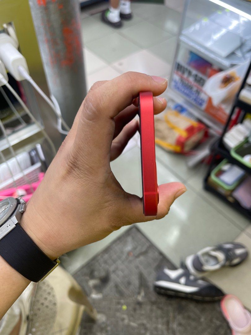 IPHONE 12 128GB 97BH OPENLINE NO ISSUE (Category: iPhone 12 Series) located in Manila. Submitted by mrkim_gadget (Listing ID 1329263573, Image 3). Description: Onhand| IPHONE 12 •128GB •Openline •99% Smooth •Never been Repaired •No Hidden Issues •Can Reset Anytime •Test to Sawa •NOT Refurb •Unli 3utools •Mode of payment •Cash •Gcash •Bank Transfer We Open for COD (INYO PO SF) Pick-Up at my Shop in Greenhills Shopping Center for your assurance Pm 