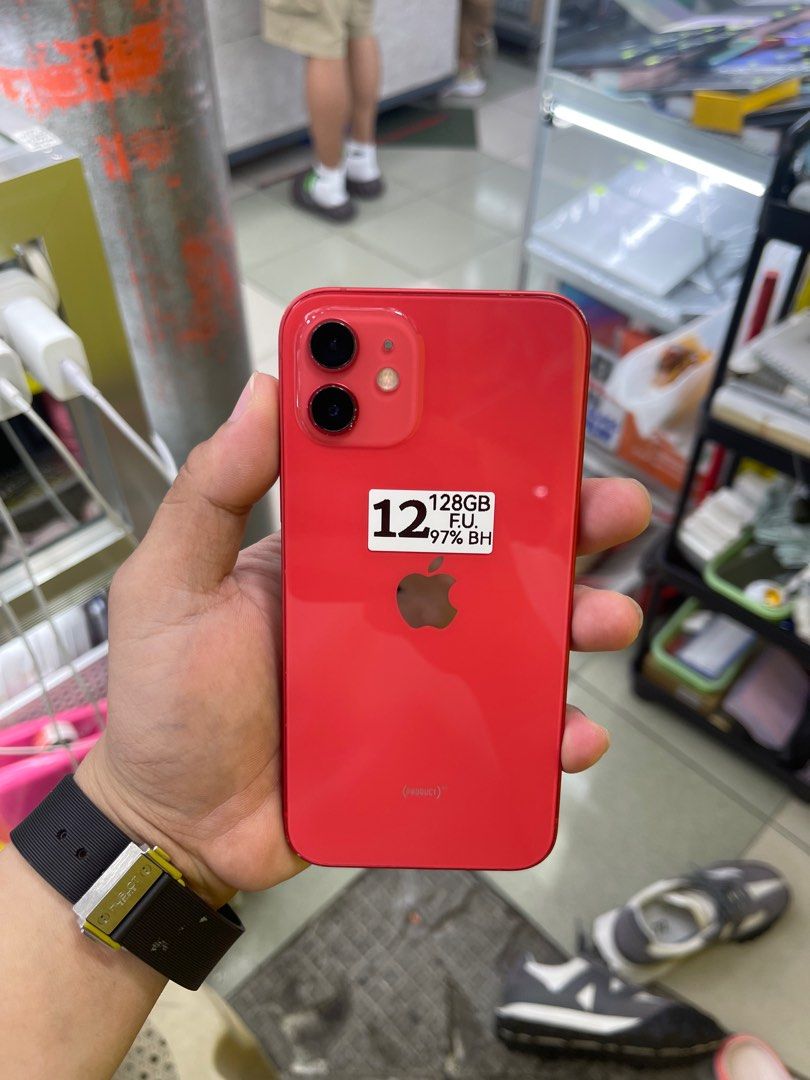 IPHONE 12 128GB 97BH OPENLINE NO ISSUE (Category: iPhone 12 Series) located in Manila. Submitted by mrkim_gadget (Listing ID 1329263573, Image 1). Description: Onhand| IPHONE 12 •128GB •Openline •99% Smooth •Never been Repaired •No Hidden Issues •Can Reset Anytime •Test to Sawa •NOT Refurb •Unli 3utools •Mode of payment •Cash •Gcash •Bank Transfer We Open for COD (INYO PO SF) Pick-Up at my Shop in Greenhills Shopping Center for your assurance Pm 