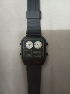 (Category: ) located in . Submitted by ojanggg (Listing ID 1329276108, Image 1). Description: .