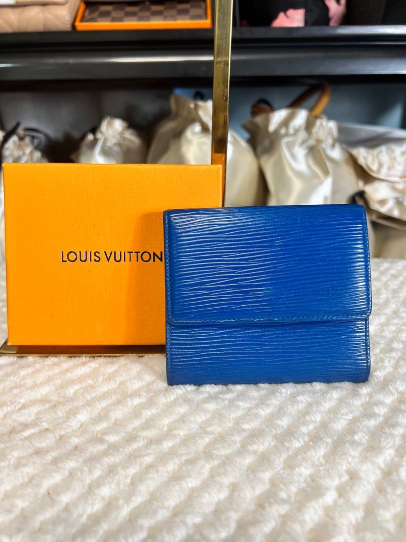 Louis Vuitton Epi Trifold Wallet 100% ORIGINAL (Category: Luxury Bags & Wallets) located in Makati City. Submitted by JZepol (Listing ID 1329187212, Image 3). Description: On Hand Stocks on Clearance Sale RFS: Migrating to Canada, letting go of inventory in PH 100% Original from US/CANADA Location: Makati MOP: BDO Bank Transfer/ GCash / Credit Card via PayPal Delivery: LBC / Lalamove c/o Buyer Legit Seller and can provide BIR Sales Invoice Brand 