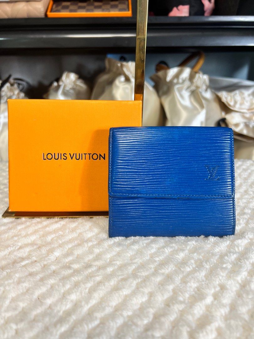 Louis Vuitton Epi Trifold Wallet 100% ORIGINAL (Category: Luxury Bags & Wallets) located in Makati City. Submitted by JZepol (Listing ID 1329187212, Image 2). Description: On Hand Stocks on Clearance Sale RFS: Migrating to Canada, letting go of inventory in PH 100% Original from US/CANADA Location: Makati MOP: BDO Bank Transfer/ GCash / Credit Card via PayPal Delivery: LBC / Lalamove c/o Buyer Legit Seller and can provide BIR Sales Invoice Brand 