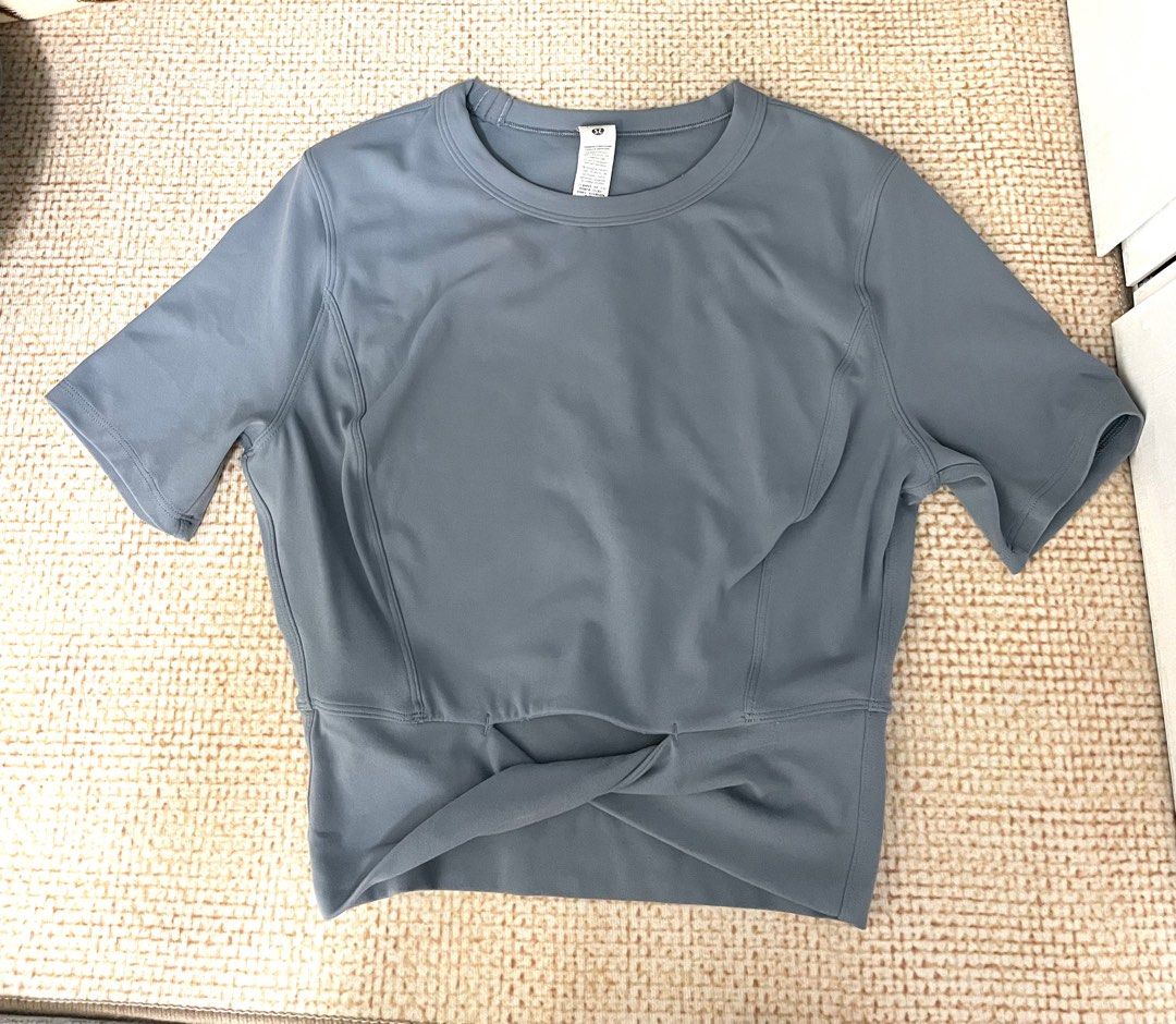 ルルレモンNulu ツイストヘム 半袖シャツ6 M109116035アウト