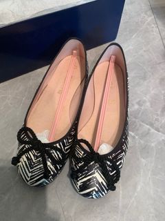 （分類：）位於 。 由 lu_cchh 提交（商品編號 1329233231，圖片 1）。簡介： 。