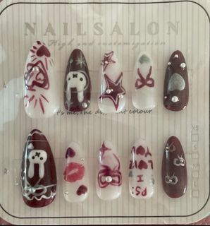 (Category: ) located in . Submitted by natalieeeeeclothes (Listing ID 1329168829, Image 1). Description: .
