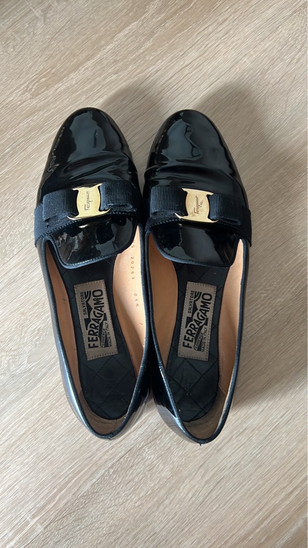 Salvatore ferragamo ss2 store
