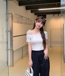 由 evo710 (刊登 ID 1329145926，圖片 1) 提交，位於 的 (類別：)，說明：。