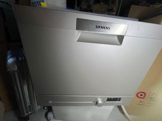 （分類：）位於 。 由 nic.ccl 提交（商品編號 1329245772，圖片 1）。簡介： 。