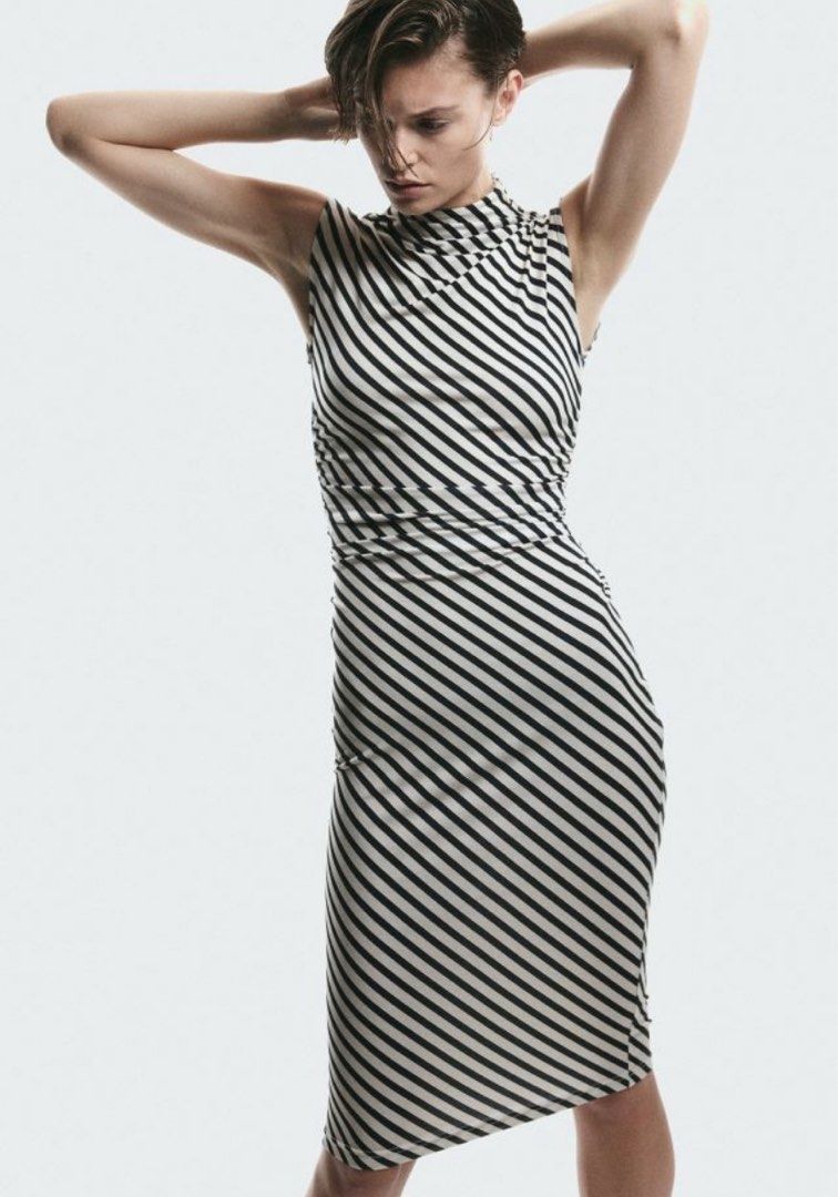 bodycon shimmer dress Stripe Long Sleeve Bodycon Dress Black And White | Dresses & Jumpsuits main image 1