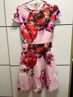 （分類：）位於 。 由 violetaly 提交（商品編號 1329212705，圖片 1）。簡介： 。