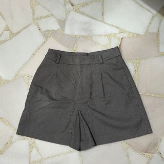 (Category: ) located in . Submitted by collarbones (Listing ID 1329206044, Image 1). Description: .