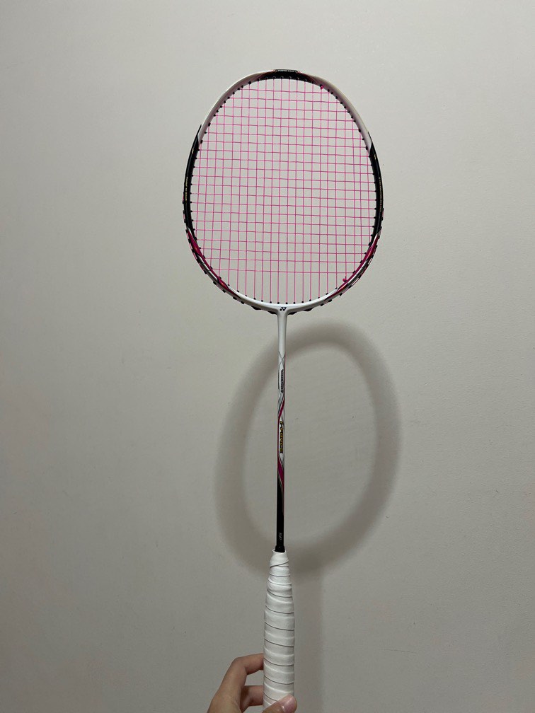 yonex_iforce_voltric_badminton