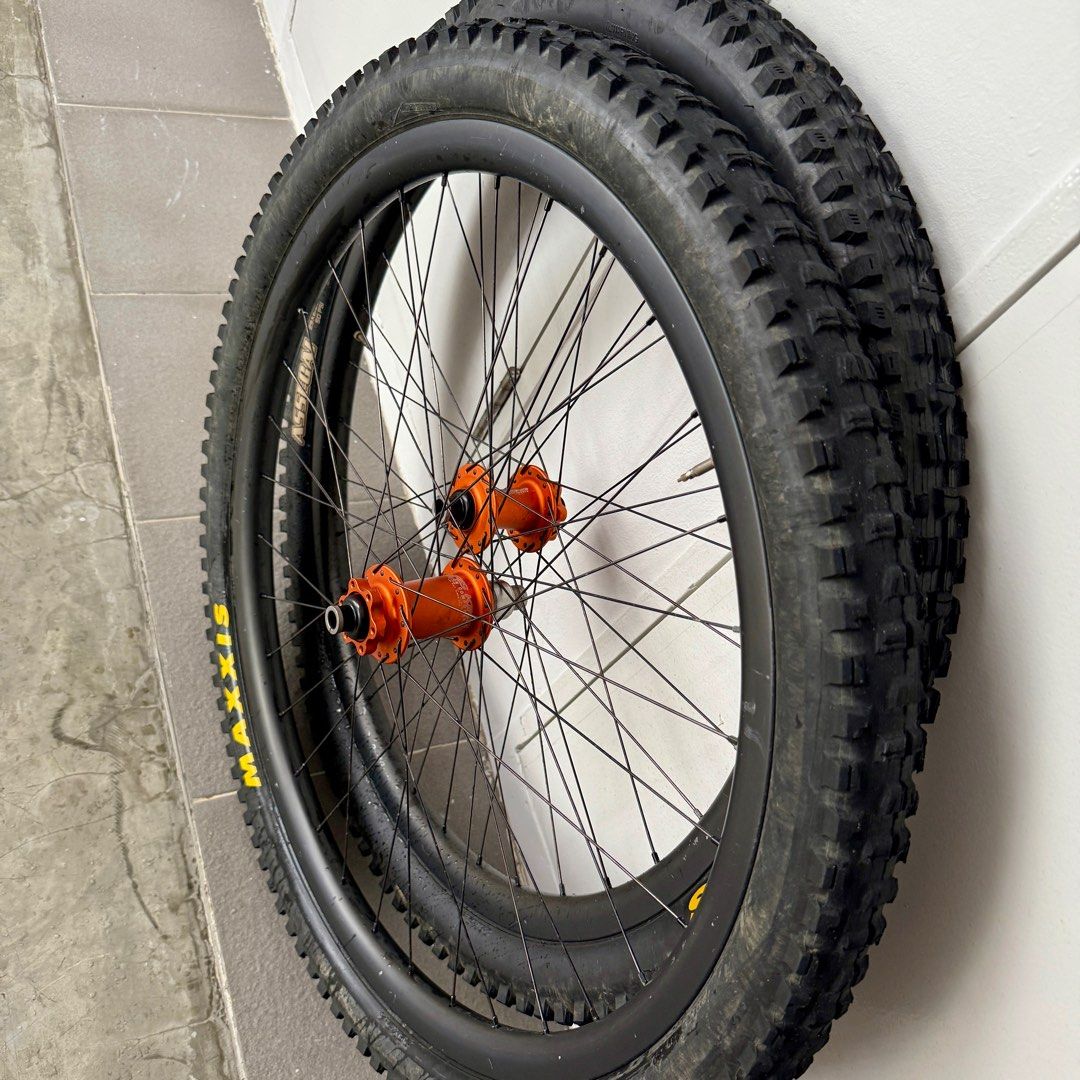 29 super boost wheelset online