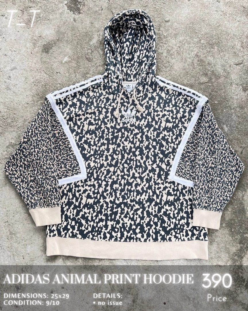 Leoflage hoodie top