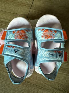 （分類：）位於 。 由 kimtaecha 提交（商品編號 1329381671，圖片 1）。簡介： 。