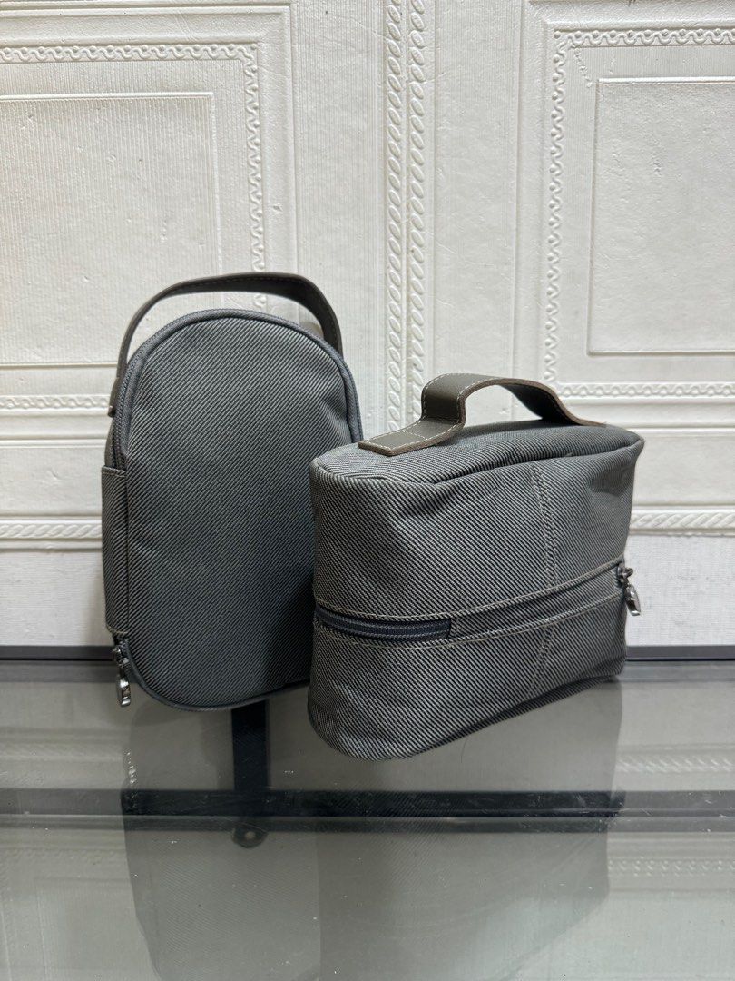 Authentic bvlgari vip toiletries pouch bundle (Category: Luxury Bags & Wallets) located in Rizal. Submitted by houseofbell (Listing ID 1329458729, Image 2). Description: No flaws.