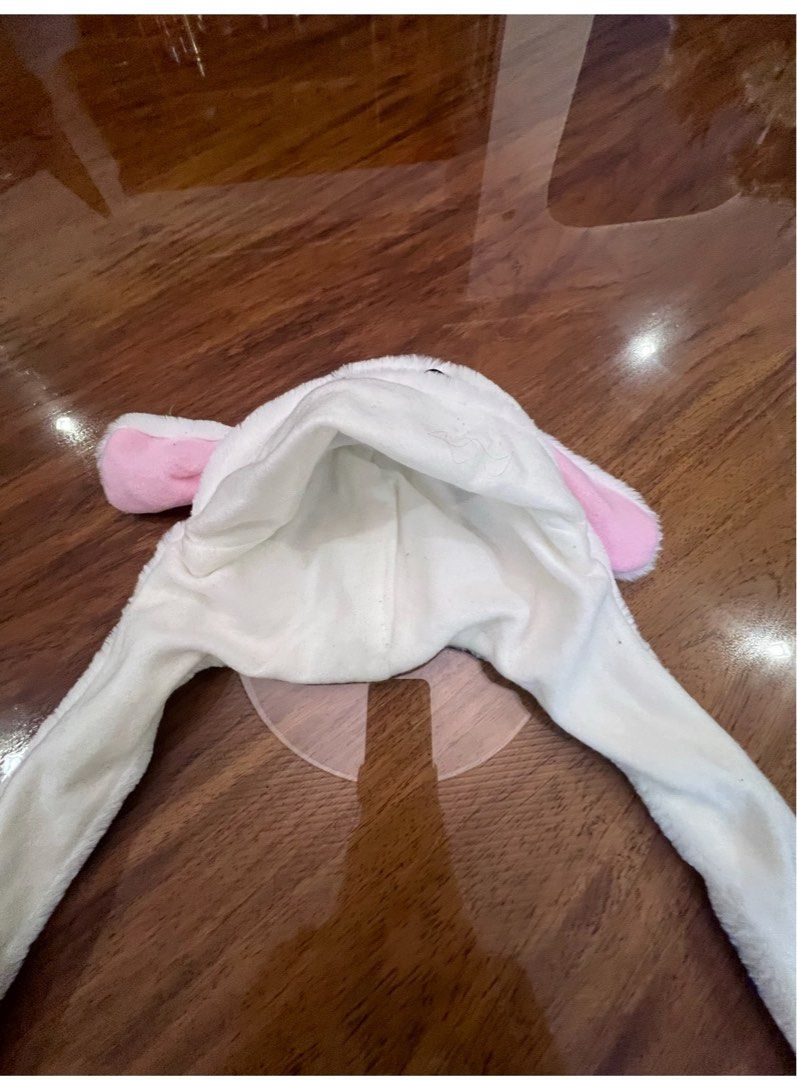 Bunny hat with moving ears (Category: Babies & Kids Fashion) located in Muntinlupa City. Submitted by secondchancechic (Listing ID 1329289868, Image 2). Description: .