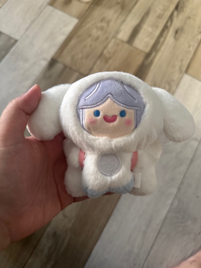 CELL RICO BOMBOM dog bag charm like labubu, Hobbies & Toys, Toys ...