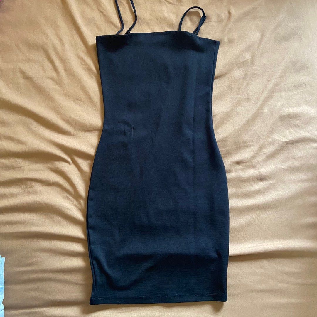 Cotton On Black Short Dress (Category: Dresses) located in Quezon City. Submitted by cmsupreloved (Listing ID 1329324363, Image 3). Description: .