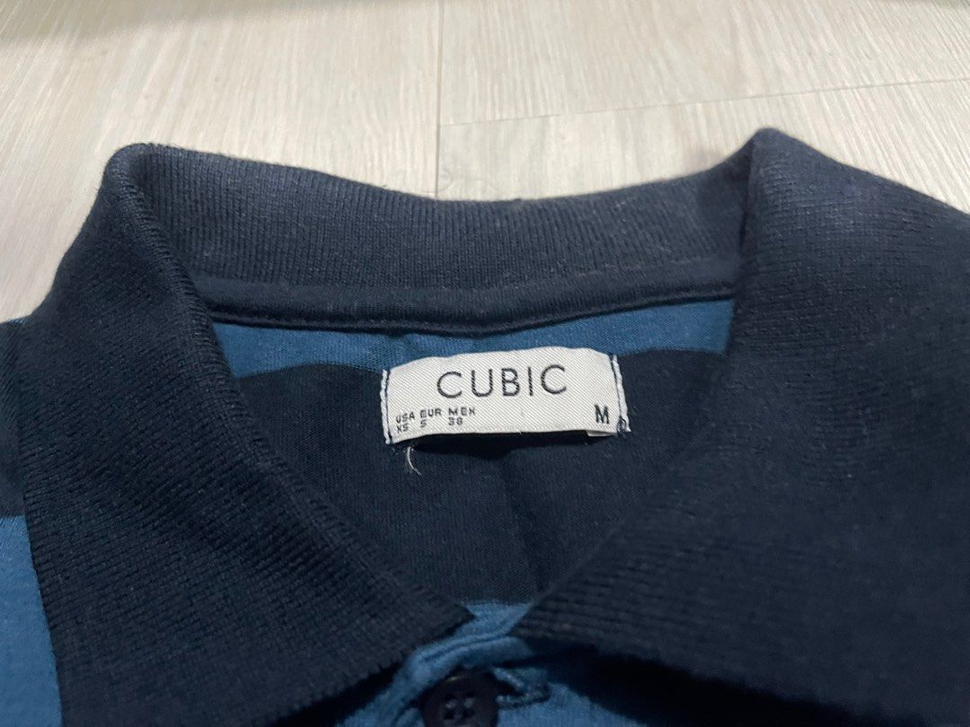 Cubic Polo Shirt (Nice Colorway) (Category: Tshirts & Polo Shirts ) located in Quezon City. Submitted by decluttering.rightnow (Listing ID 1329334384, Image 3). Description: PLEASE READ EVERYTHING FIRST Cubic Polo Shirt Worn few times No issue but needs washing Medium Length: 27.5” Width: 18” PHP 120 Discount on bulk purchase please check my other listings 😊 Location: Scout Area Quezon City (Timog Tomas Morato) Shipping c/o buyer via lalamove wi