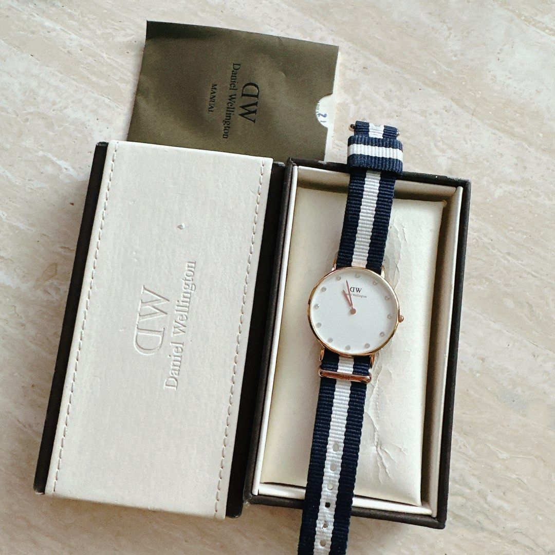 Authentic Daniel Wellington Watch Women s Fashion Watches Accessories Watches on Carousell