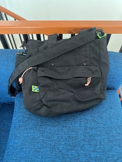 (Kategori: ) berada di . Dikirim oleh chtkm (ID iklan 1329313484, Gambar 1). Deskripsi: .