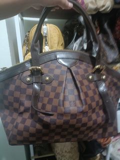 (Category: ) located in . Submitted by girlslovepurses (Listing ID 1329453701, Image 1). Description: .