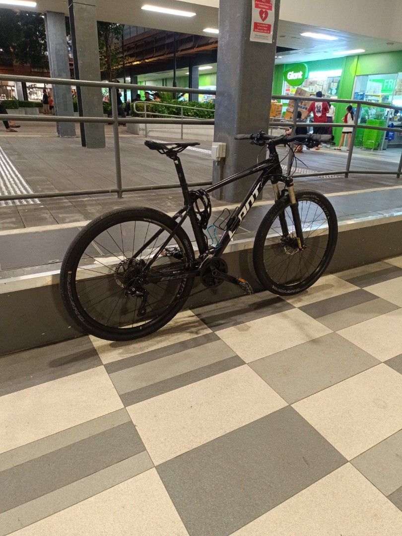 Giant xtc hardtail hot sale