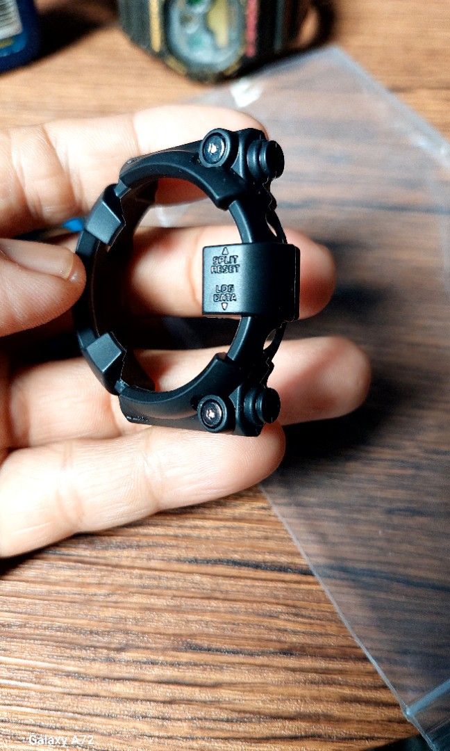 Dw 8200 bezel deals