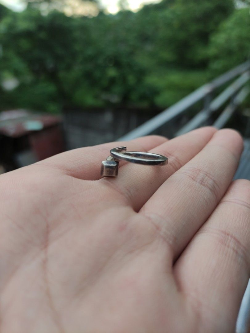 Gucci Silver Nail ring