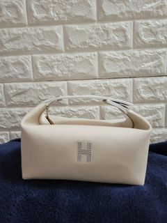 （分類：）位於 。 由 fionaaaaafi 提交（商品編號 1329458881，圖片 1）。簡介： 。