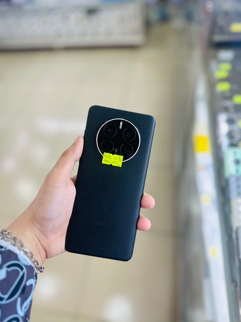 Huawei mate 50 Pro 8:256GB OPENLINE NO ISSUES GLOBAL (Category: Huawei) located in San Juan City. Submitted by saabangadgetshop (Listing ID 1329393492, Image 1). Description: Onhand | Pre-owned Huawei Mate 50 Pro 8/256GB OPENLINE NO HIDDEN ISSUES NO HISTORY OF REPAIR 99%Smooth TEST TO SAWA RESET ALL YOU WANT NOT REFURBISHED AUTHENTIC PHONE ALL WORKING Mode of Payment : ⬇️ ▪️Cash ▪️Bank Transfer ▪️Gcash 📍Installment available here thru: 📍 ▪️Cred