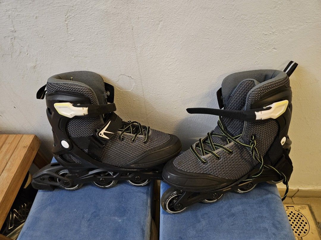 Inline Skates (Category: Skates, Rollerblades & Scooters) located in Singapore. Submitted by sillysoul (Listing ID 1329436726, Image 2). Description: lightly used, good condition, bag included.