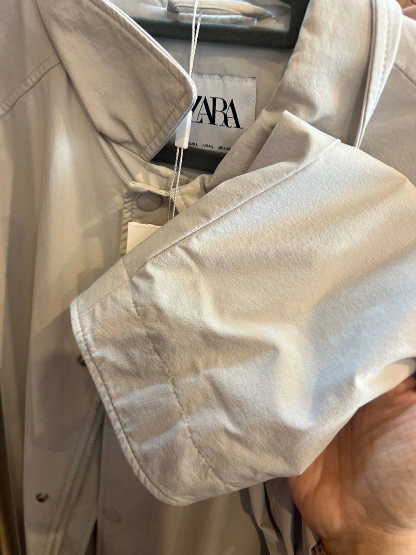 Jacket (Category: Coats, Jackets and Outerwear) located in Hulu Selangor. Submitted by qudsiah_qc (Listing ID 1329413977, Image 3). Description: .