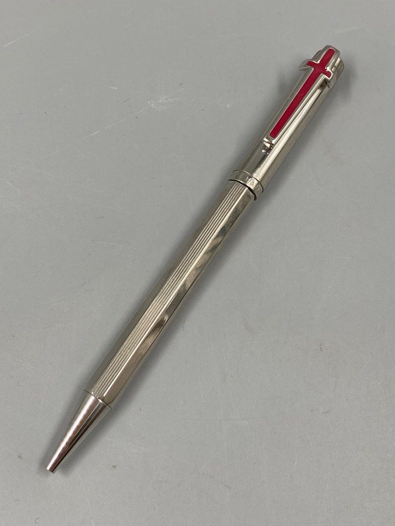 KATHARINE HAMNETT BROMPTON BALLPOINT PEN (Category: Stationery & School Supplies) located in Baguio. Submitted by treshijos88888-72820 (Listing ID 1329445466, Image 1). Description: NO INK NEEDS INK REPLACEMENT QUITE HEAVY METAL PEN.