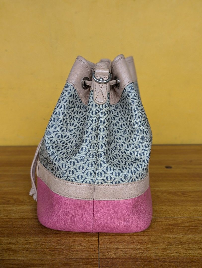Louis quatorze bucket bag online