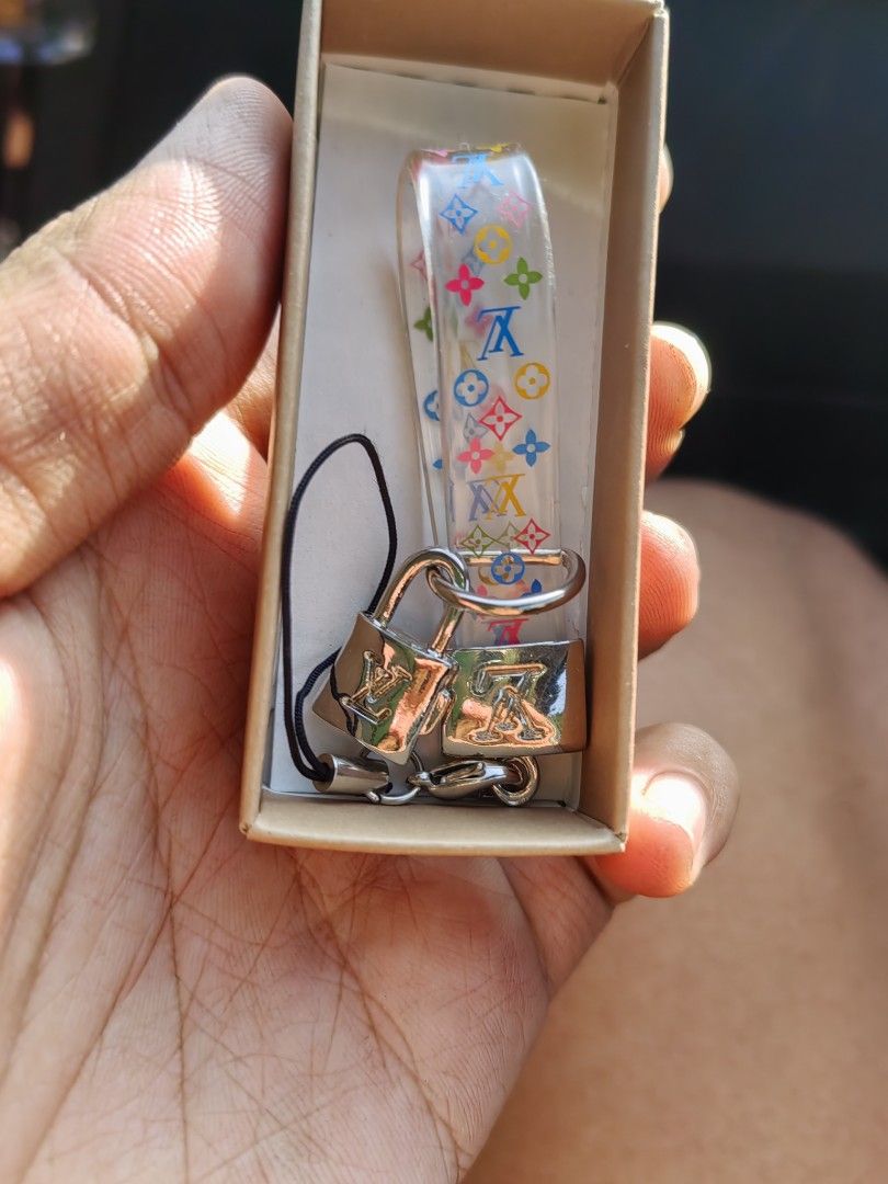LV KEYCHAIN CHARM (Category: Luxury Bags & Wallets) located in Davao. Submitted by daneyvintage (Listing ID 1329450830, Image 1). Description: with box jaoan source.
