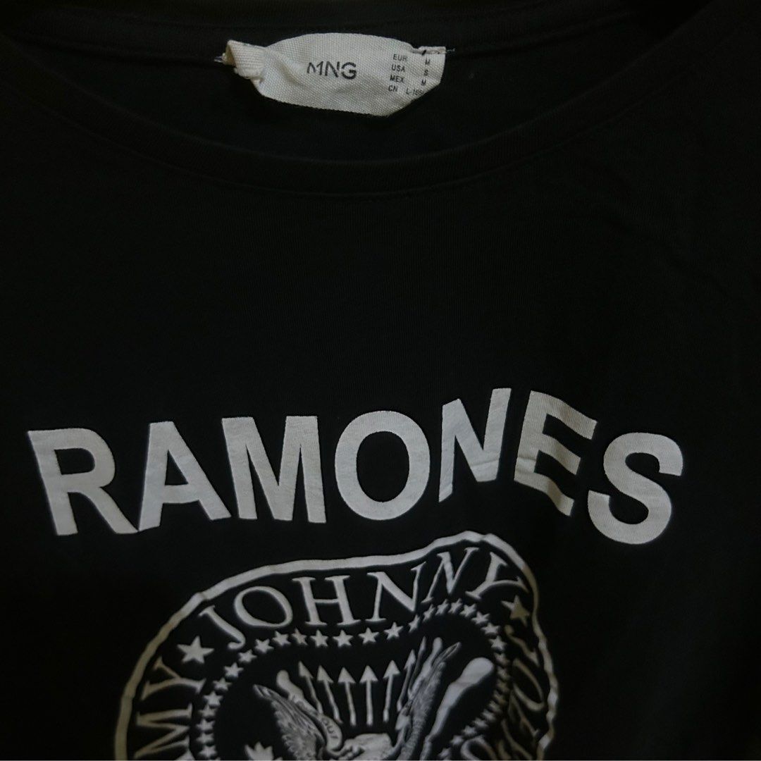 mango ramones tshirt NET BACA DESK Fesyen Wanita Pakaian Wanita Atasan di Carousell