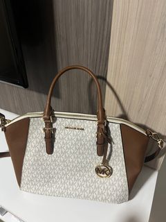 (Category: ) located in . Submitted by shopticast (Listing ID 1329424360, Image 1). Description: .