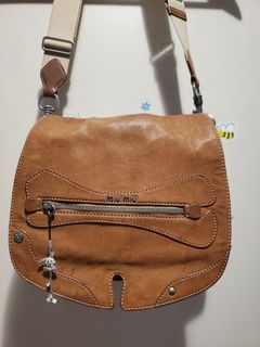 （分類：）位於 。 由 comandychi40686 提交（商品編號 1329358874，圖片 1）。簡介： 。