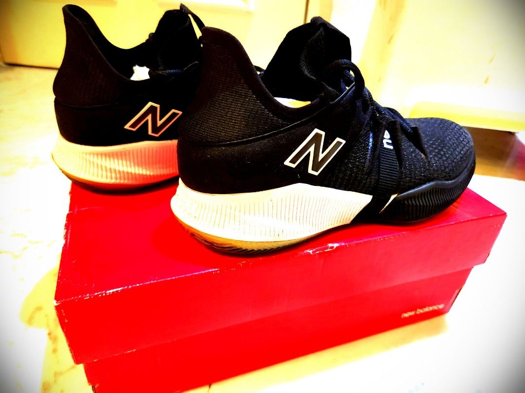 New Balance Basketball Shoes.US 7 Eu 40