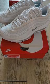 （分類：）位於 。 由 Ho_T105 提交（商品編號 1329359437，圖片 1）。簡介： 。