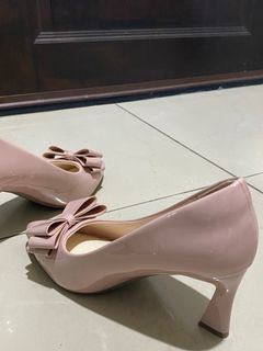 (Category: ) located in . Submitted by nurinssss (Listing ID 1329381979, Image 1). Description: .