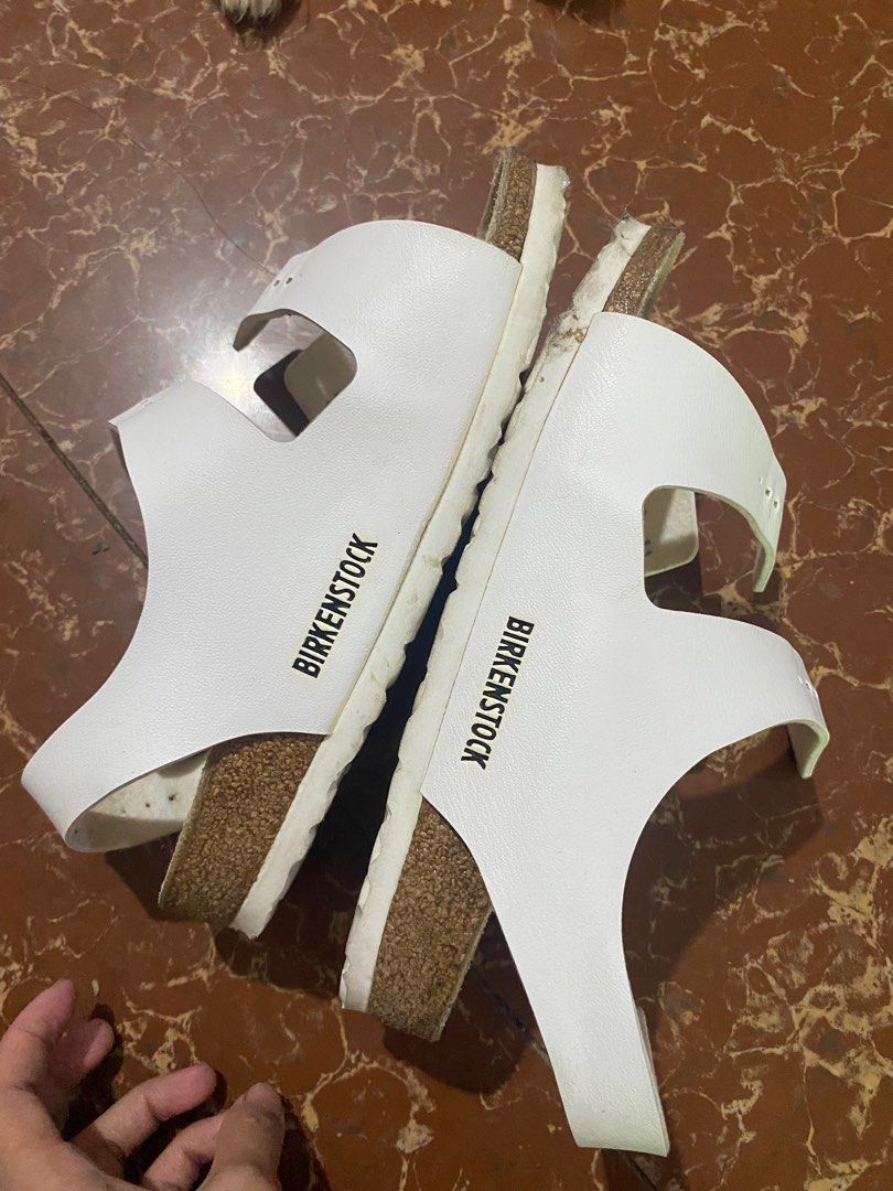 ORIGINAL BIRKENSTOCK-MOLANO (birko -flor) (Category: Sandals) located in Cabuyao City. Submitted by xtin0312 (Listing ID 1329295520, Image 2). Description: ORIGINAL BIRKENSTOCK-MOLANO (birko -flor) Personal used 2-3times lang nagamit (madumihin lang talaga yung apakan kaya mabilis madumihan need clean lng) With flaws (last pic) Nakatago lang kaya natangal dikit sa gilid pero hindi na apektohan pag ginamit) 9/10 With box 36/23cm Ship/lalamove shou