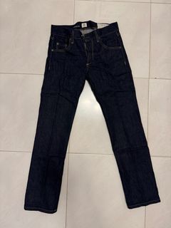 （分類：）位於 。 由 Stuffboy 提交（商品編號 1329325915，圖片 1）。簡介： 。